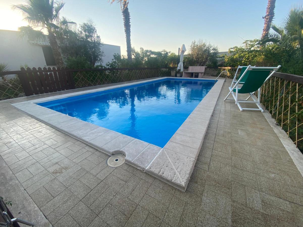 Relais Maison Casette Di Campagna Con Piscina Gallipoli